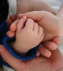 hands holding together