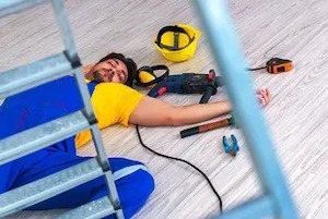 Accidente de resbalón y caída